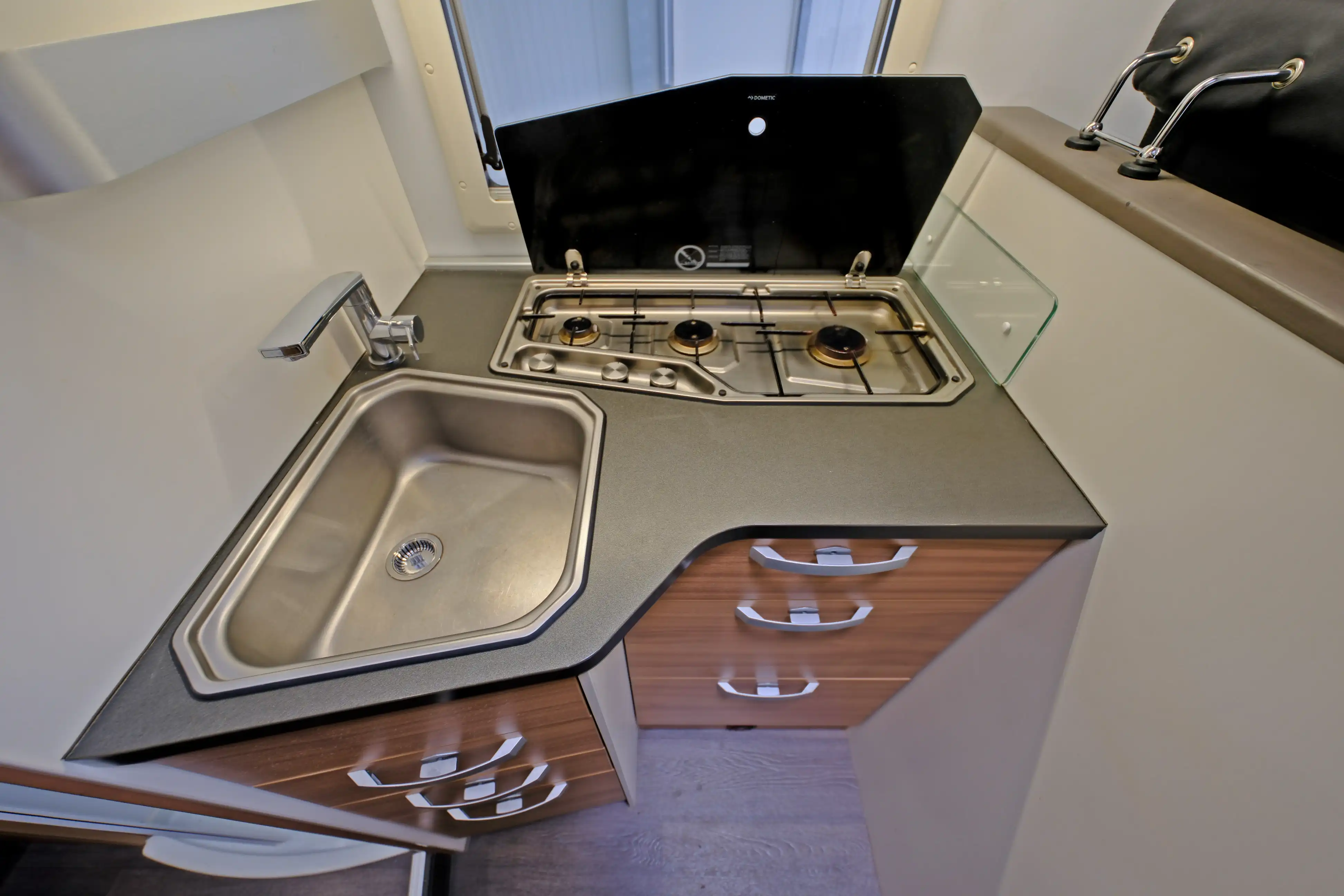 ADRIA Matrix M 670 SL
